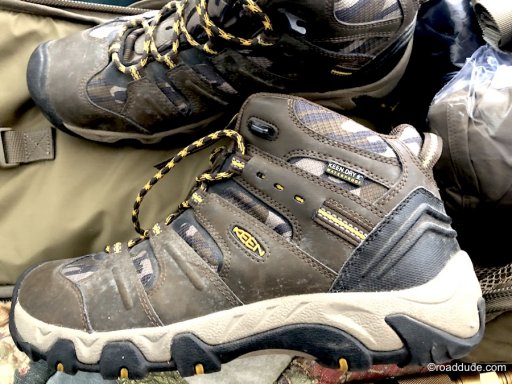 keen_dry-hiking-boots_8319-900n.jpeg