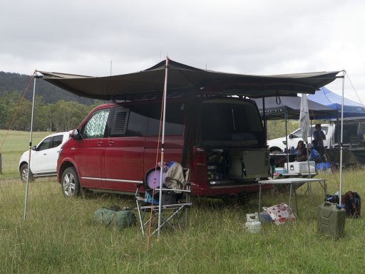 kombi_foxwing_awning.jpg