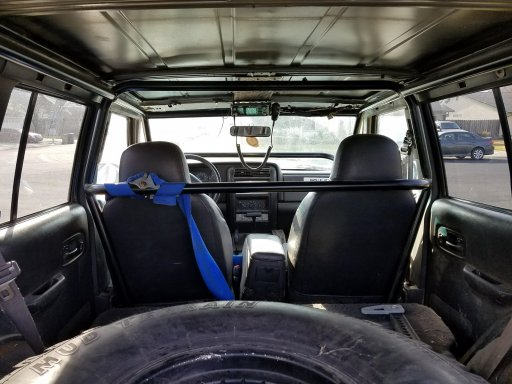 jeep interior 2.jpg