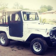 Mitch’s FJ40